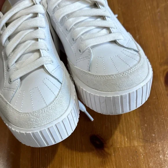 Sorel waterproof Cream and White Low-Top Sneakers - Picture 7 of 10